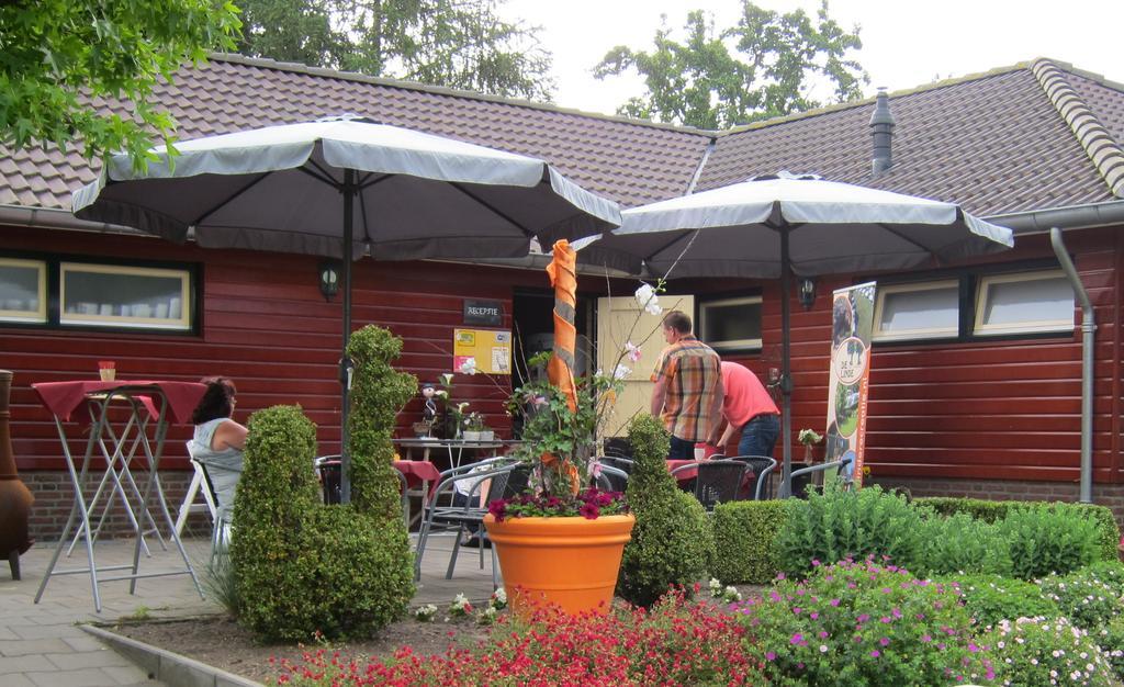 Pipowagen Minicamping De Linde Merselo Exterior photo
